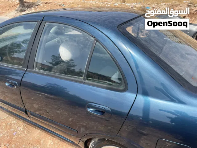2009 نيسان صني Standard