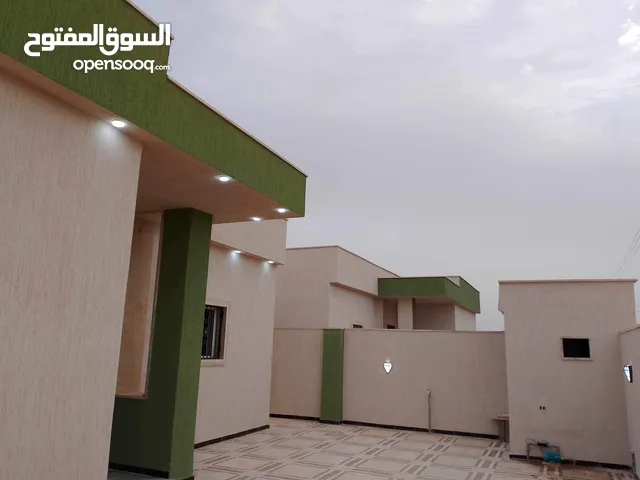 120 m2 3 Bedrooms Townhouse for Sale in Tripoli Wadi Al-Rabi