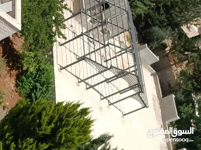 هنجر مطعم او كافيه او منزل)  Structural steel  للبيع .جديد ، لم يستعمل .. H ,90 kilograms ل  وزن كل