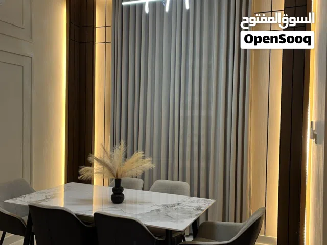 فيلا في عوقد بإ تصميم مودرن فاخر