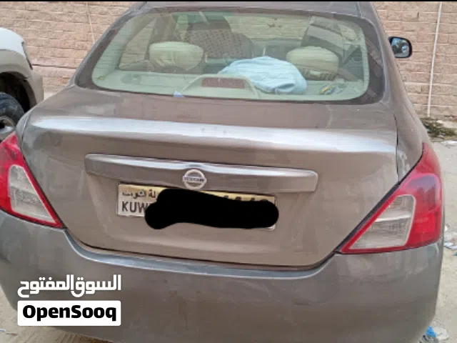 2012 Nissan Sunny SV