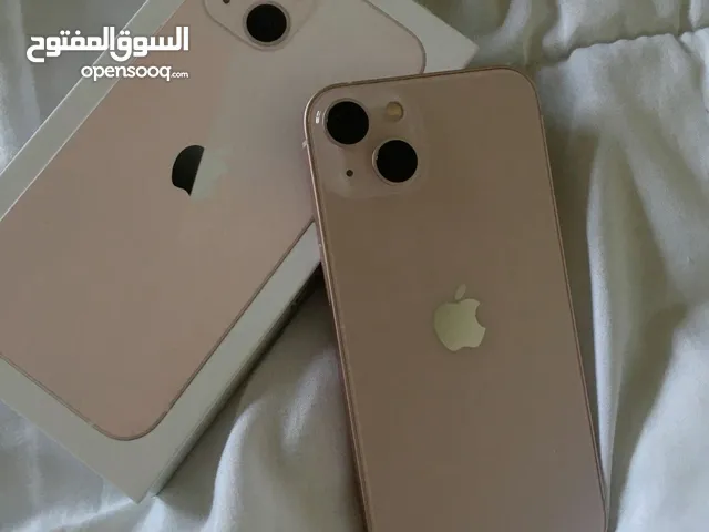 ايفون 13 وردي بحالة ممتازة جدا  iPhone 13