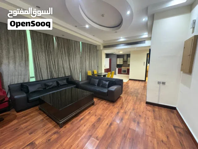 Available now:2-bedroom apartment (living room +2 bedroom) in Juffair