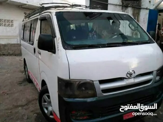 Toyota Hiace 2008 in Aden