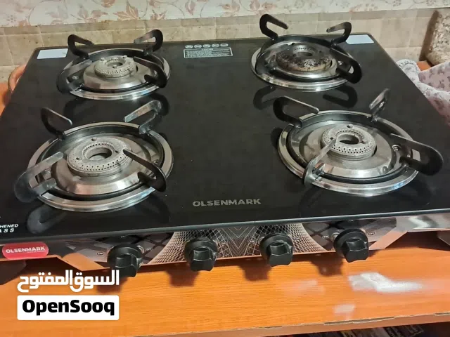 Table top 4 burner stove with cylinder