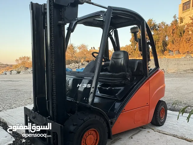 رافعة شوكية من نوع لندا الألماني  Linde forklift  3.5 t