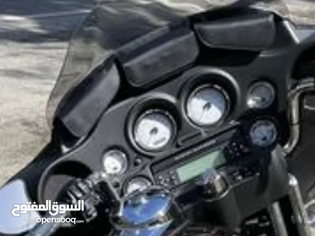 شنانتي اماميه وشنطه تنك ولاصق عاكس للعجل الأمامي