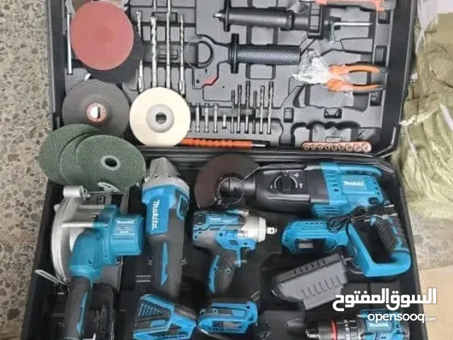 صندوق أدوات ماكيتا المتكاملة: ورشة عمل احترافية محمولة بين يديك!