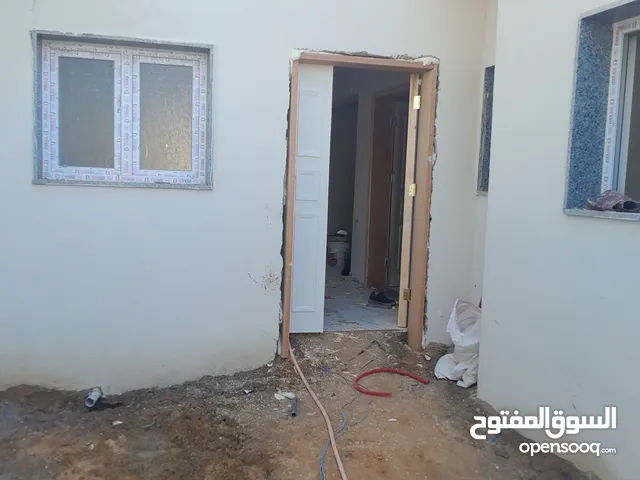 120 m2 2 Bedrooms Townhouse for Sale in Tripoli Ain Zara