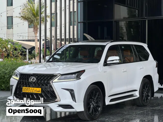 لكزس LX570 بلاك اديشن 2020 خليجي