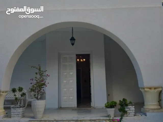 777 m2 More than 6 bedrooms Villa for Sale in Sousse Other