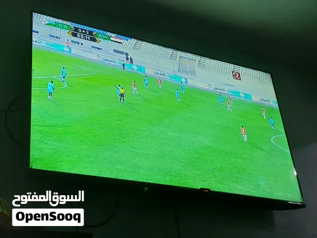 شاشه 58 بوصه اسمارت شغاله ميه بالميه ومفيش فيها أي عطل ولا عيوب