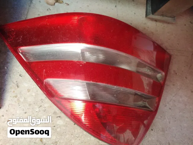 قطع سيارة مرسيدس  c(w204)  أو الفئةS(w220/221)