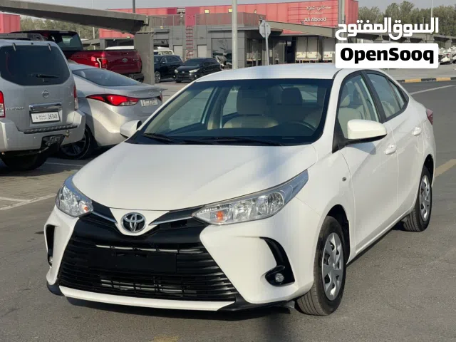 2022 Toyota Yaris SE