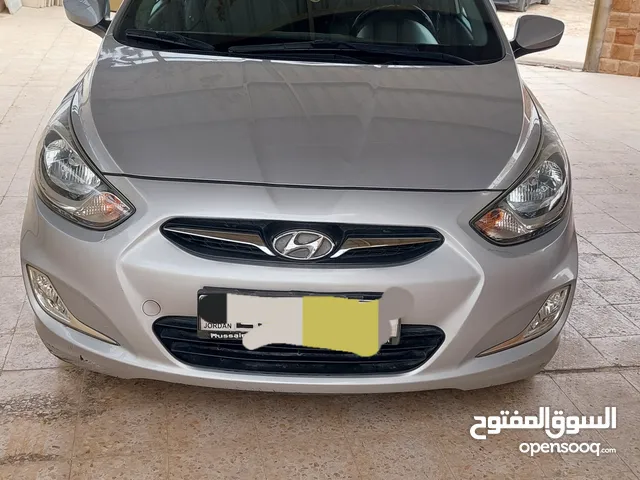 Used Hyundai Accent in Zarqa