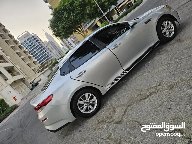 kia optima LX 2019 Modal