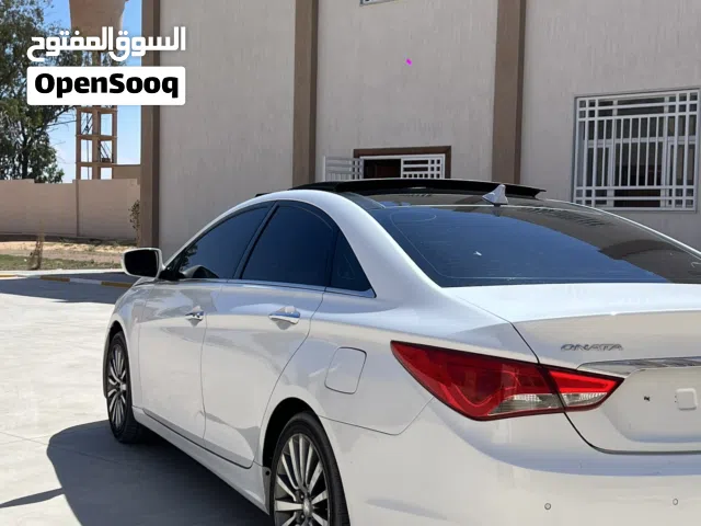 2012 هيونداي سوناتا Limited