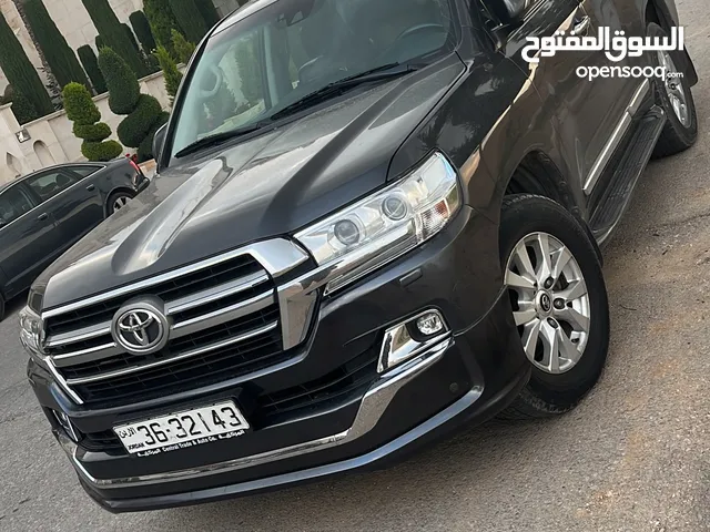 Used Toyota Land Cruiser in Amman