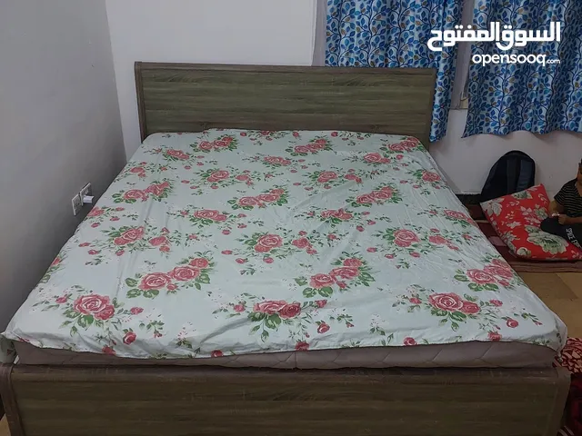 Bedset with King Size Mattress