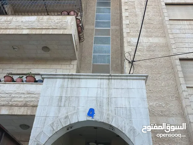 125m2 4 Bedrooms Apartments for Sale in Amman Tabarboor