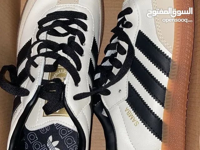 41 Sport Shoes in Al Sharqiya