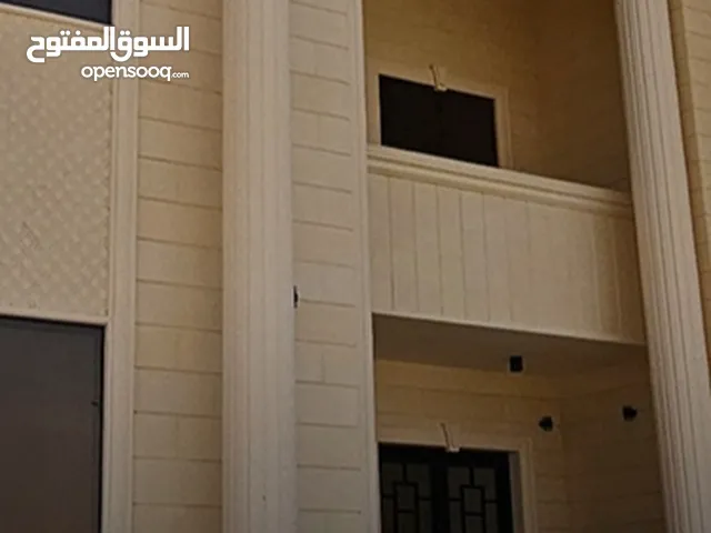 300 m2 5 Bedrooms Villa for Rent in Al Ain Al Tawiya
