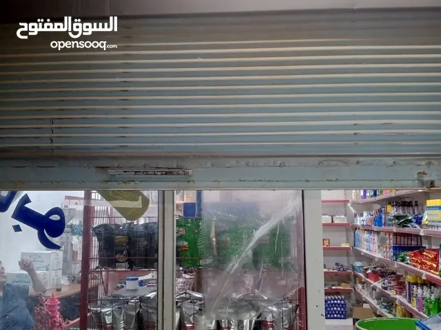 باب مخزن سحاب 3×3 بحاله جيده