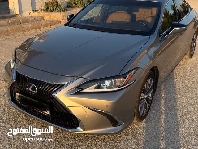 لكزس ES300 2019 وارد الوكاله فحص كامل