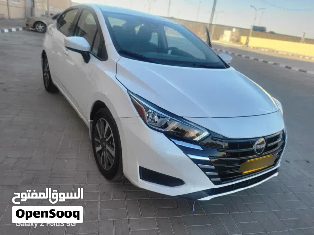 فيرسا  2024 جاهزه للاستخدام ضمان جير شاصي مكينه ملكية سنة ممشى بسيط اقتصادية في البنزين