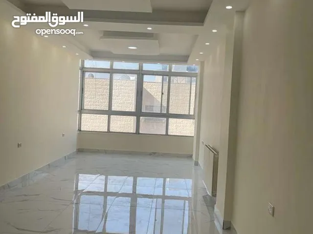 شقه لقطه استثماريه سكنيه مميزه و محدثه للبيع بسعر مغري جدا مقابل جامعه الاميرة سميةو الجمعية الملكية