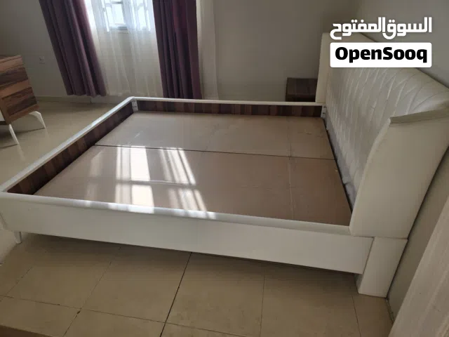 فرصه الي يبحث عن اثاث غرفه كامله وبيت كامل مع ملحقاتها ومستخدم فتره بسيطه إقرء الوصف لو سمحتم