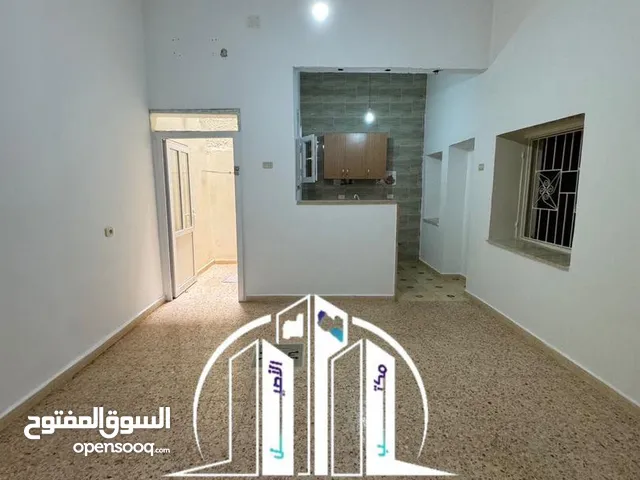 120 m2 2 Bedrooms Apartments for Rent in Tripoli Fashloum