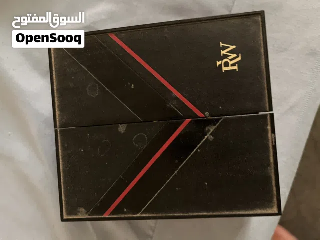 ساعه معدنيه
