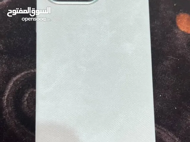 كڤرات ايفون التفاصيل بالوصف