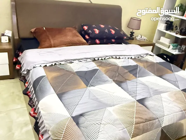 اثاث غرفة نوم ماركة استقبال