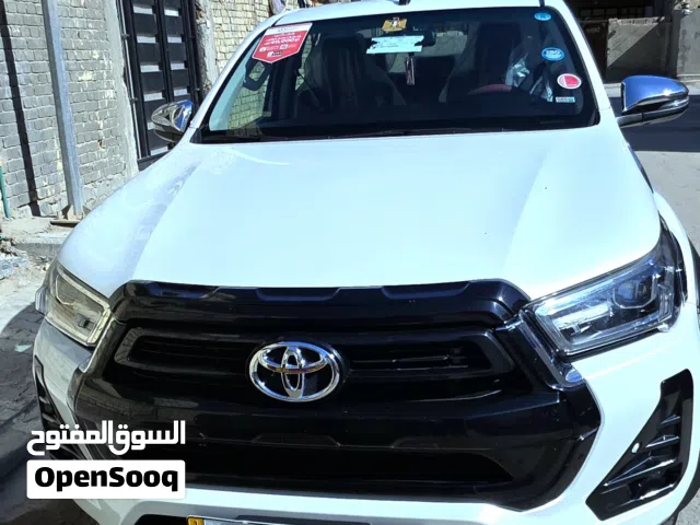 هايلوكس تي ار دي TRDعالي دبل كاب محرك 6 سلندر 4.0  موديل 2024 موصفات: شاشة رادار امامي رادار جانبي ر