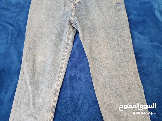 ملابس مستعمله للبيع نظيفه جدا القطعه