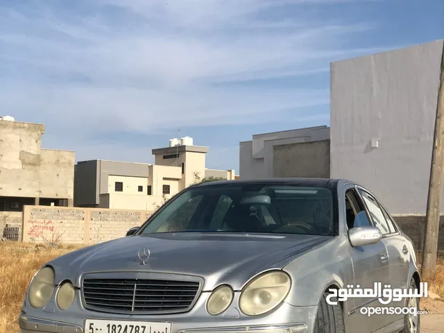 Mercedes Benz E-Class 2005 in Tripoli