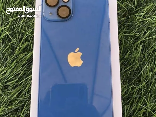 Apple iPhone 13 128 GB in Al Dakhiliya