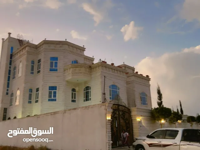 فله ثلاثه دور وملحق ثمان لبن شارع 14 ارتل السويد