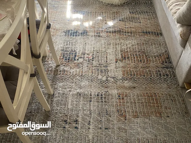 سجاد بحاله جيده ونظيف