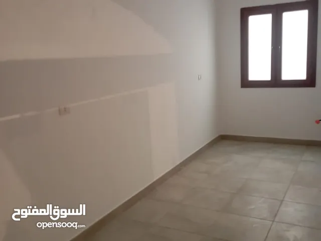 115 m2 3 Bedrooms Apartments for Rent in Tripoli Zanatah