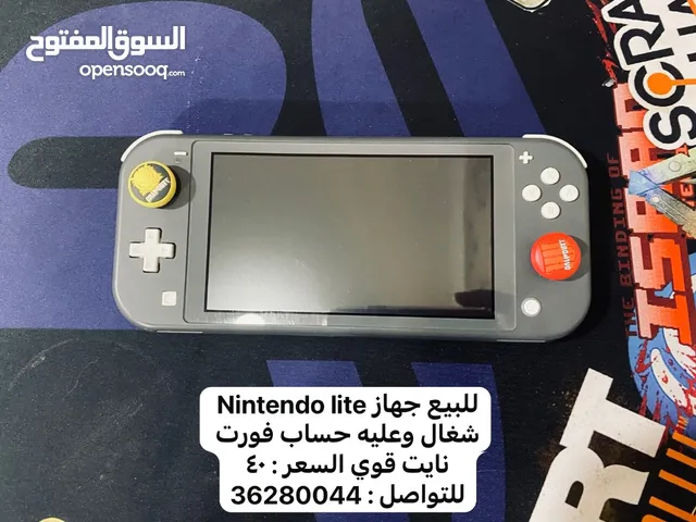 للبيع بحالة ممتازة مع العاب في الداخل