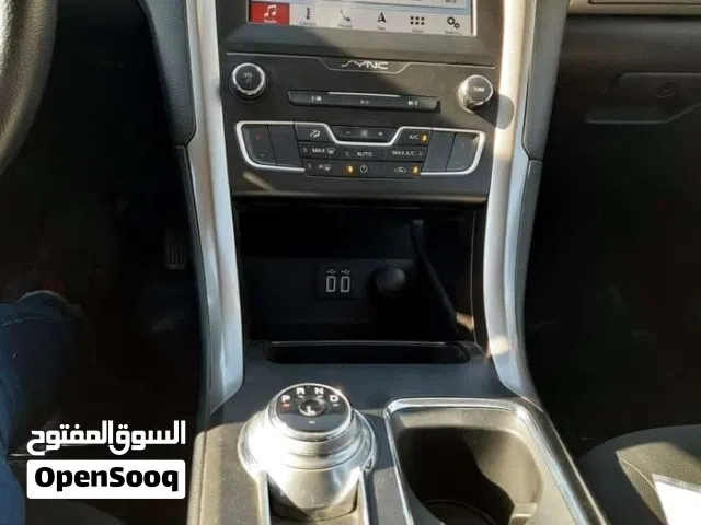 2019 فورد فيوجن SE