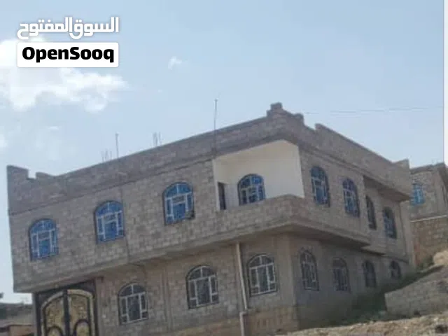 عمارة من أحسن ما يكون