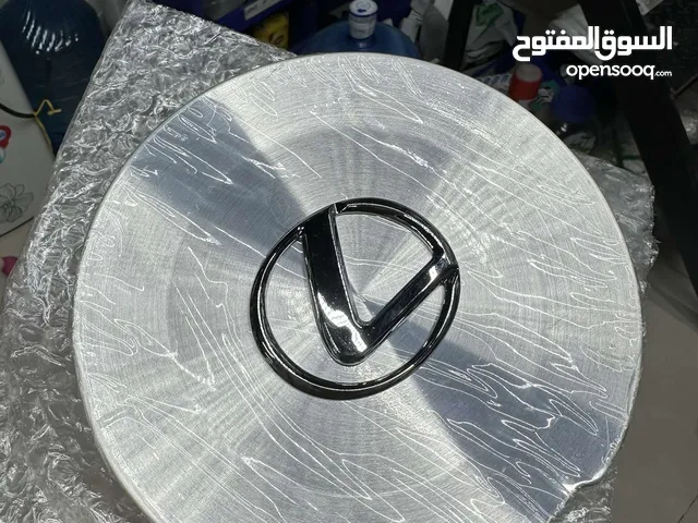 للبيع طاسات لكزس 400 تجاري نوعية ممتازه