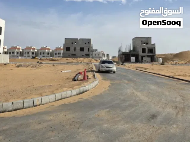 فرصه استثماريه مميزه امتلك ارض تاون هاوس في الحليو علي طريق وسكه شامله رسوم التسجيل