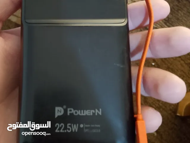بور بانك اصلي استعمال شهر واحد فقط  يحتوي على وصلة شاحن اصلي يو اس بي