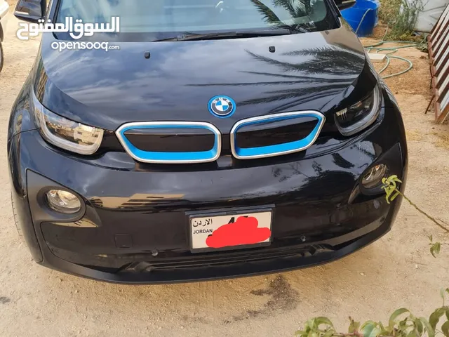 سيارة BMW i3 موديل 2017 للبيع