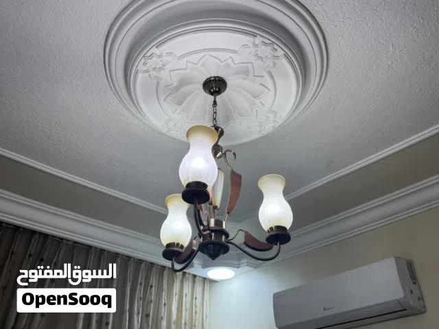 ثريات لغرفة المعيشة و غرفة الضيوف